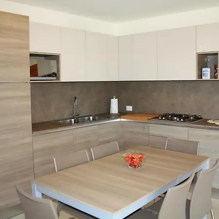 Apartment In 21787